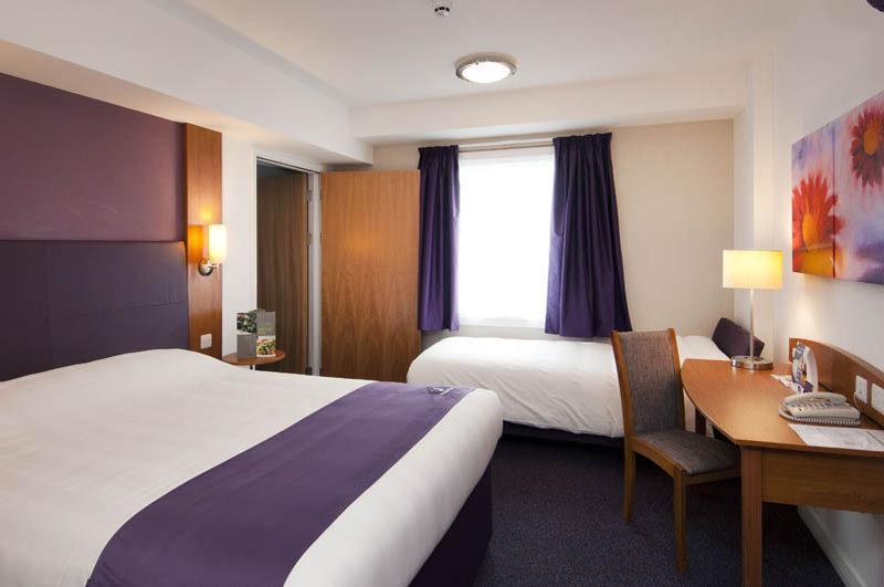 Premier Inn Edinburgh Park Edimburgo Exterior foto